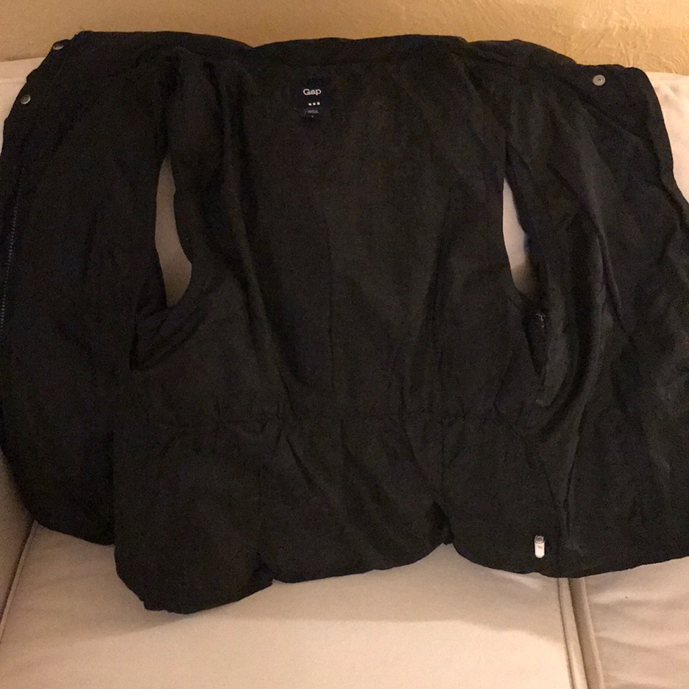 Gap Vest small
